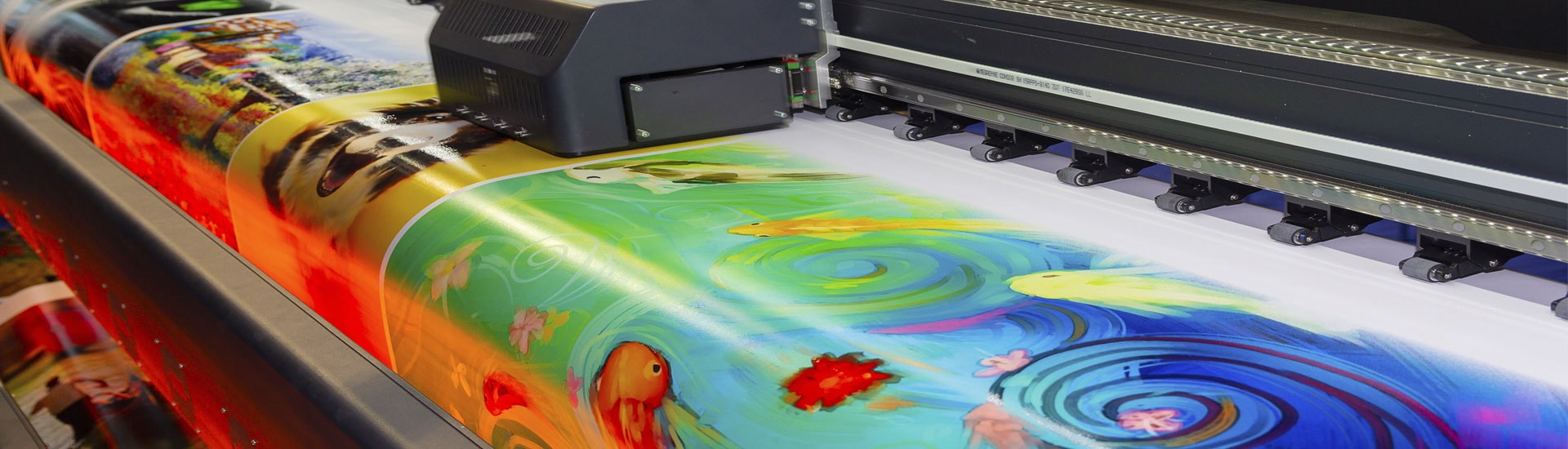 LARGE FORMAT PRINTING